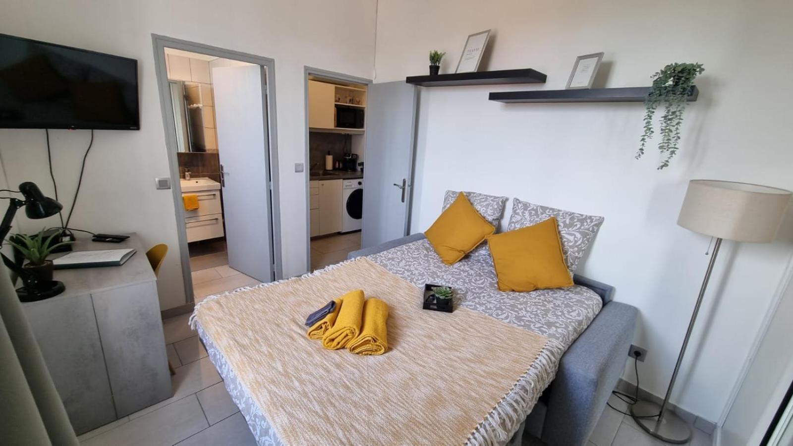 Studio Cosy - Manoir Securise - Avon Buitenkant foto